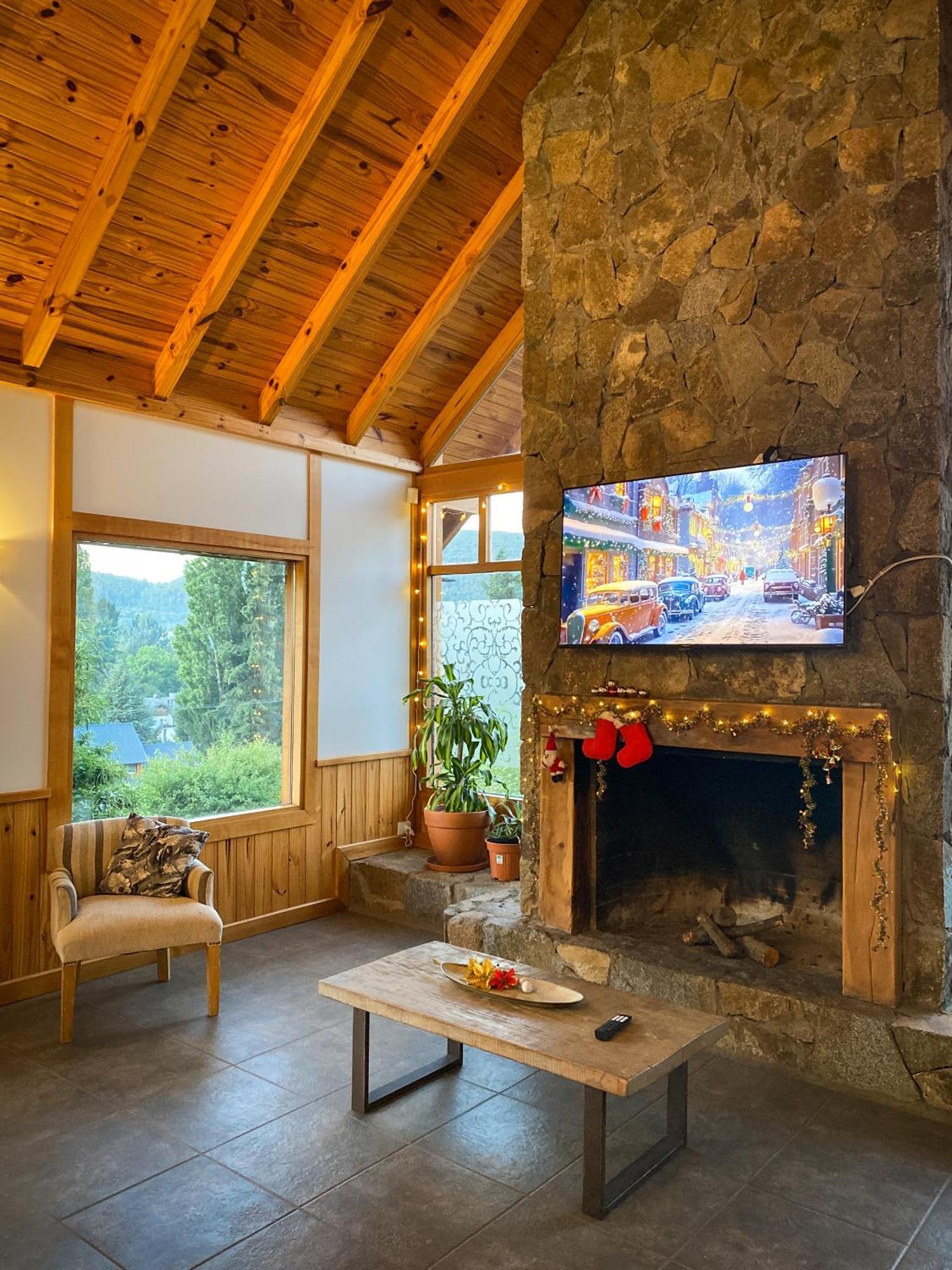 Hosteria Baerenhaus San Martín de los Andes Exterior photo